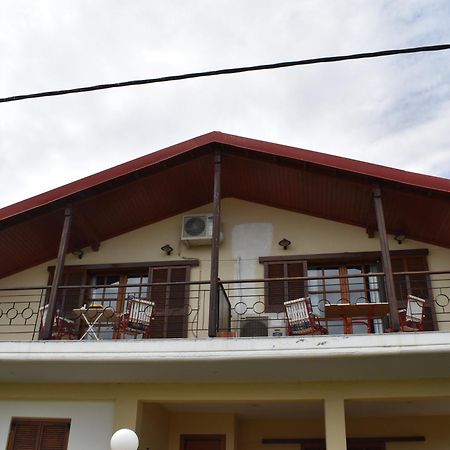 Kallilkratia Holiday Flat 2 Nea Kallikrateia ภายนอก รูปภาพ