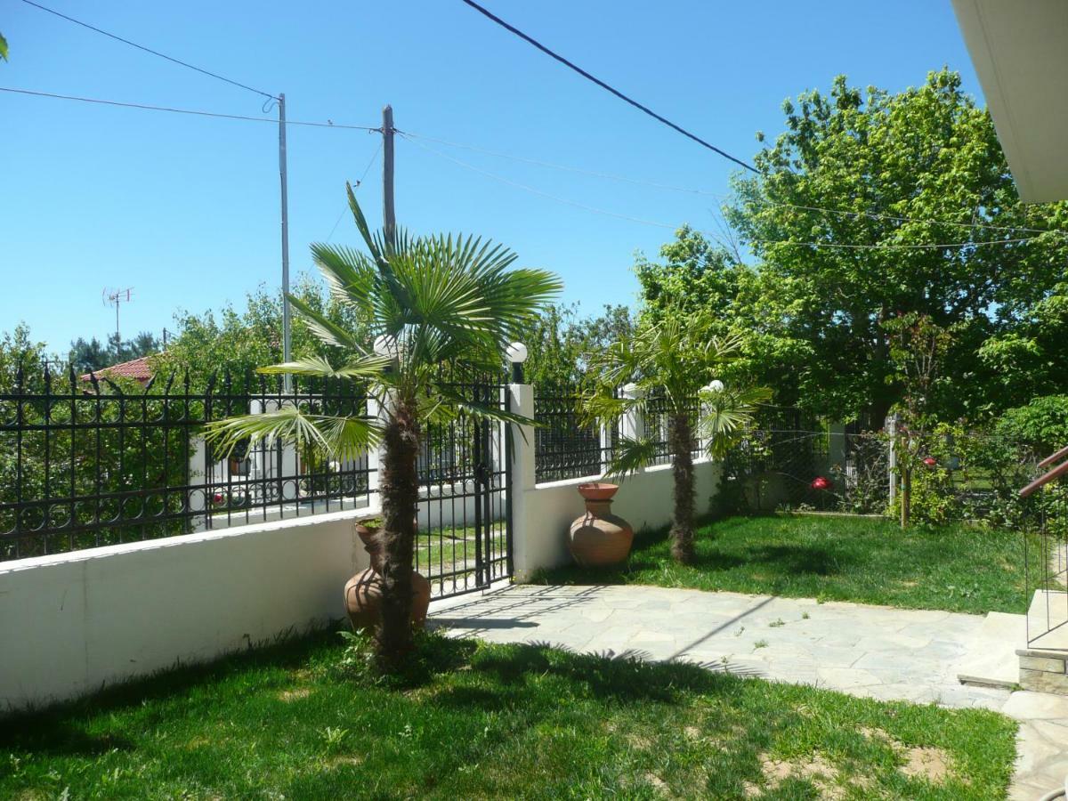 Kallilkratia Holiday Flat 2 Nea Kallikrateia ภายนอก รูปภาพ
